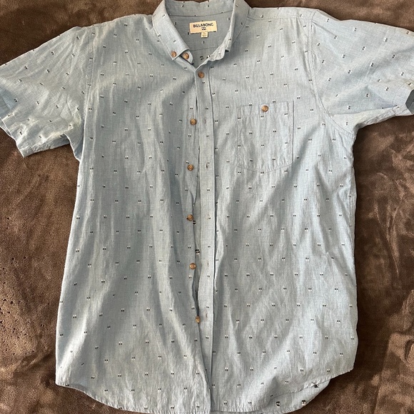 Billabong Button Up Shirt XL - Picture 1 of 3